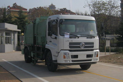 ZJV5160TCAHBE5型东风天锦餐厨垃圾车