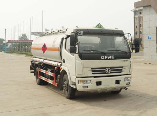 SGZ5070GJYEQ5型东风多利卡3-5吨加油车