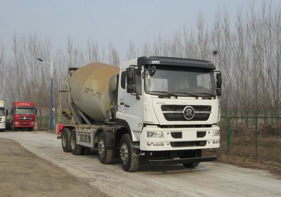 ZZ5313GJBN3261E1N型混凝土搅拌运输车