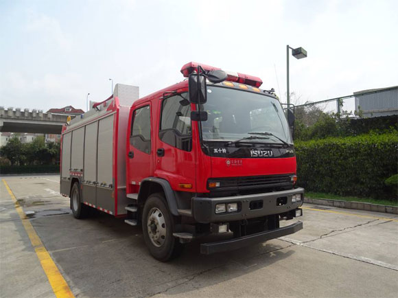组图：上海金盾特种车辆装备庆铃FVR水罐消防车图片