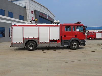 LLX5165GXFAP40/M型压缩空气泡沫消防车