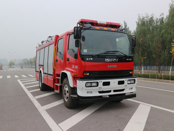 组图：北京中卓时代消防装备庆铃FVR压缩空气泡沫消防车图片