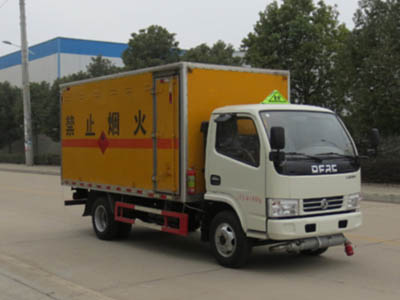 组图：湖北江南专用特种汽车东风多利卡4.1米易燃气体厢式运输车图片