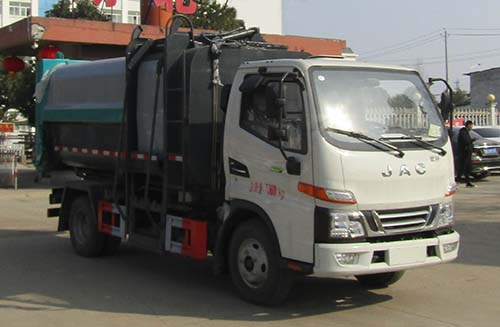 CLW5070ZZZ6SL自装卸式垃圾车