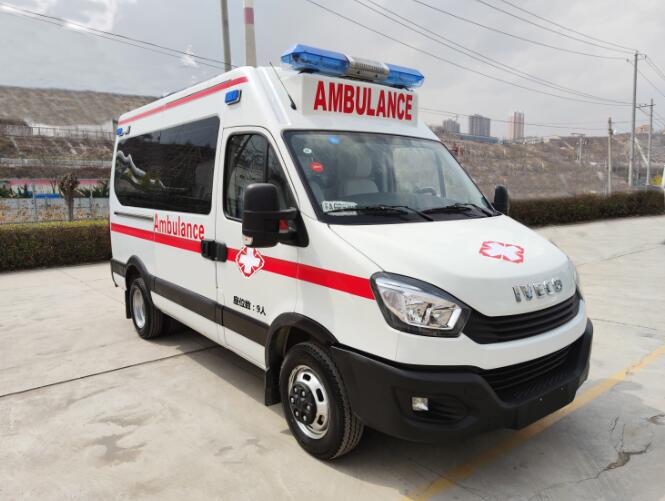 NJH5045XJHECM型救护车