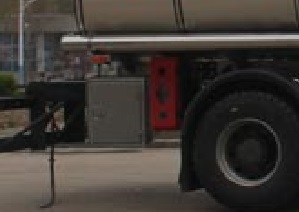 TAG5322GRY型铝合金易燃液体罐式运输车图片