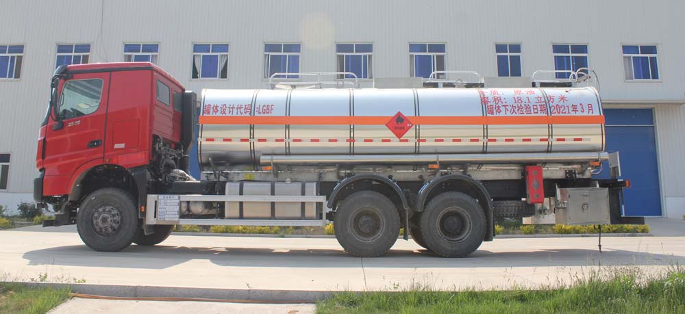TAG5262GRYB型铝合金易燃液体罐式运输车图片