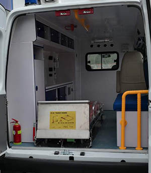 DMT5047XJHL2型救护车图片