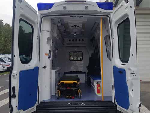 NBC5044XJH25型救护车图片