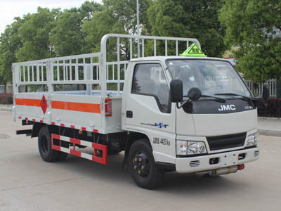 DLQ5040TQPJX型4.2米江铃液化石油气罐运输车