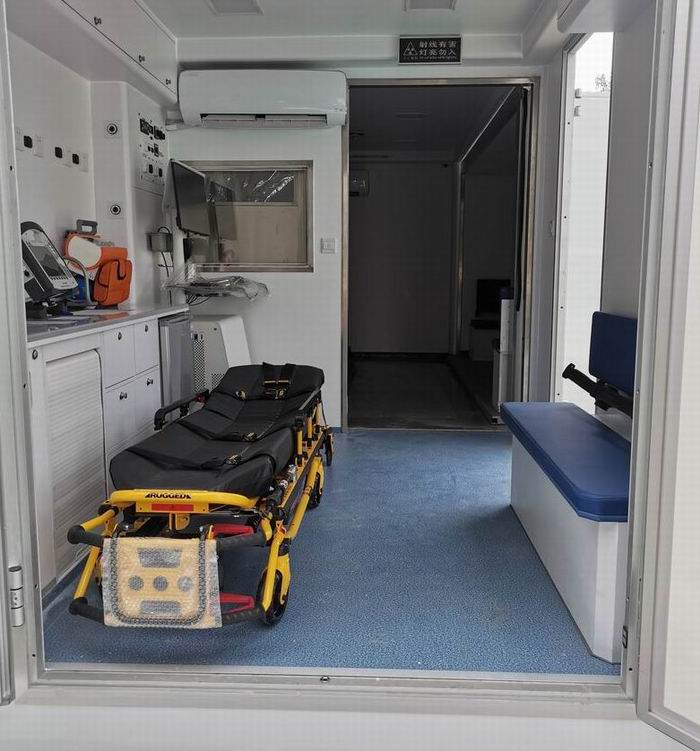 BBL5180XJH型救护车图片