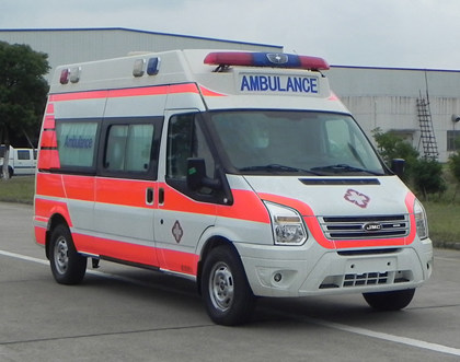JX5049XJHMKJA型救护车