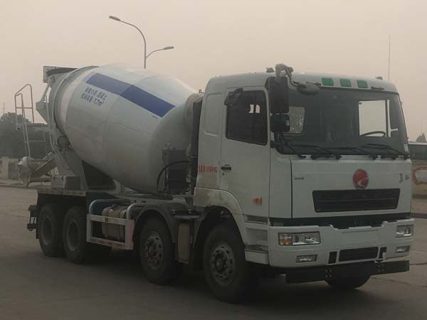 XMP5310GJB6L5型混凝土搅拌运输车