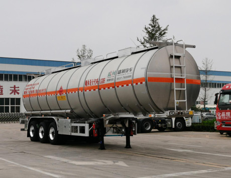 SKW9400GRYLB型铝合金易燃液体罐式运输半挂车