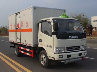 DLQ5041XRQEQ型东风多利卡4.1米易燃气体厢式运输车