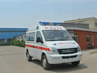 春星牌ZZT5043XJH-5型救护车