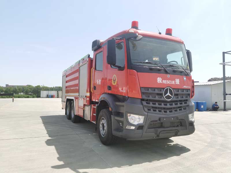 上海格拉曼国际消防装备SGX5283GXFPM120型泡沫消防车