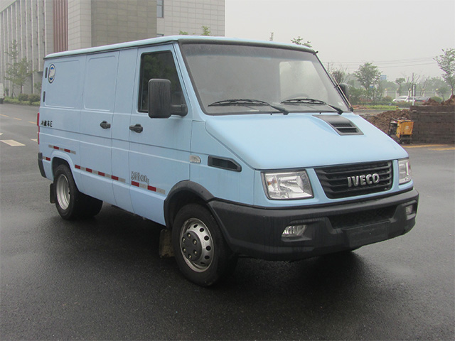 ZJL5043XLCN6型冷藏车图片