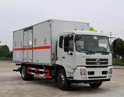 DLQ5180XDQDFH型东风天锦毒性气体厢式运输车