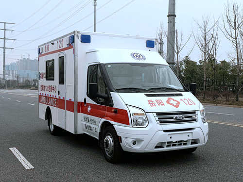 XTP5046XJHV348FC-ZC6型救护车