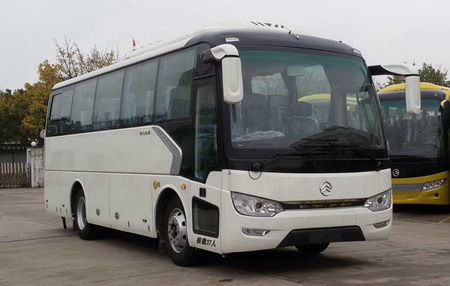XML6857J15Z型客车
