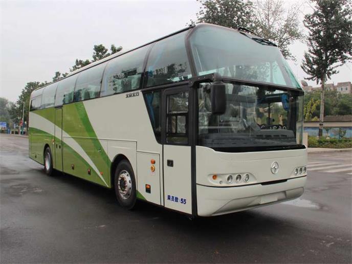 BFC6123L1D5型豪华旅游客车