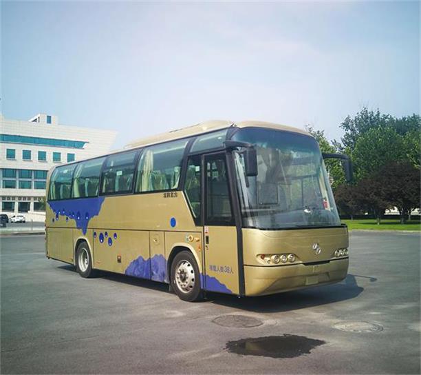 组图：北京北方华德尼奥普兰客车豪华旅游客车图片