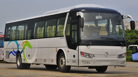XML6122J85型客车