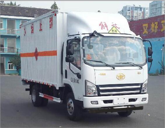 组图：中国一汽易燃气体厢式运输车图片