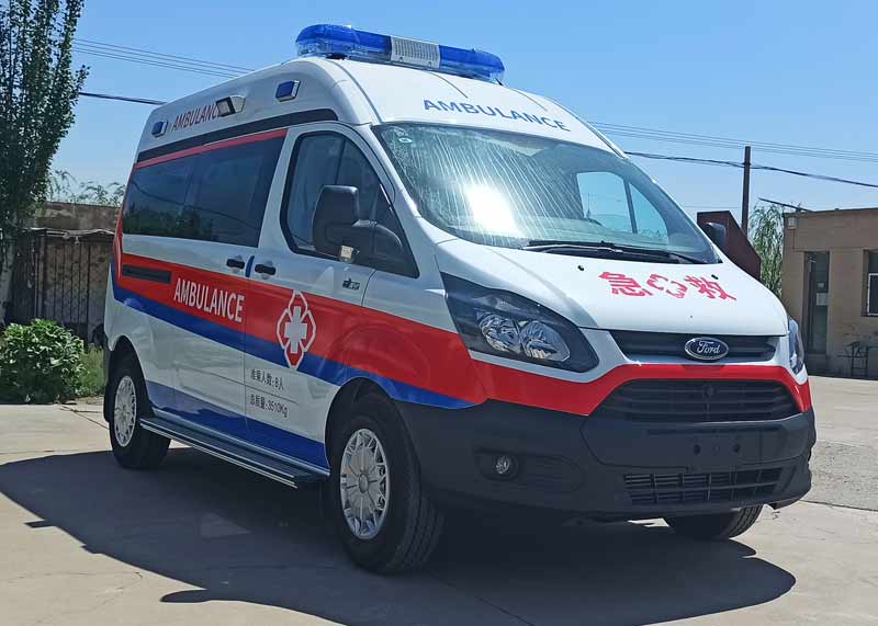内蒙古北方重工业BZ5040XJH型救护车