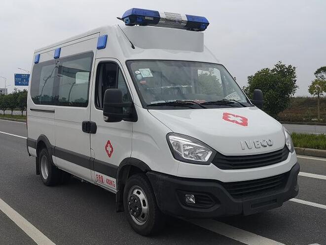 江苏九州车业SYC5044XJH6型救护车