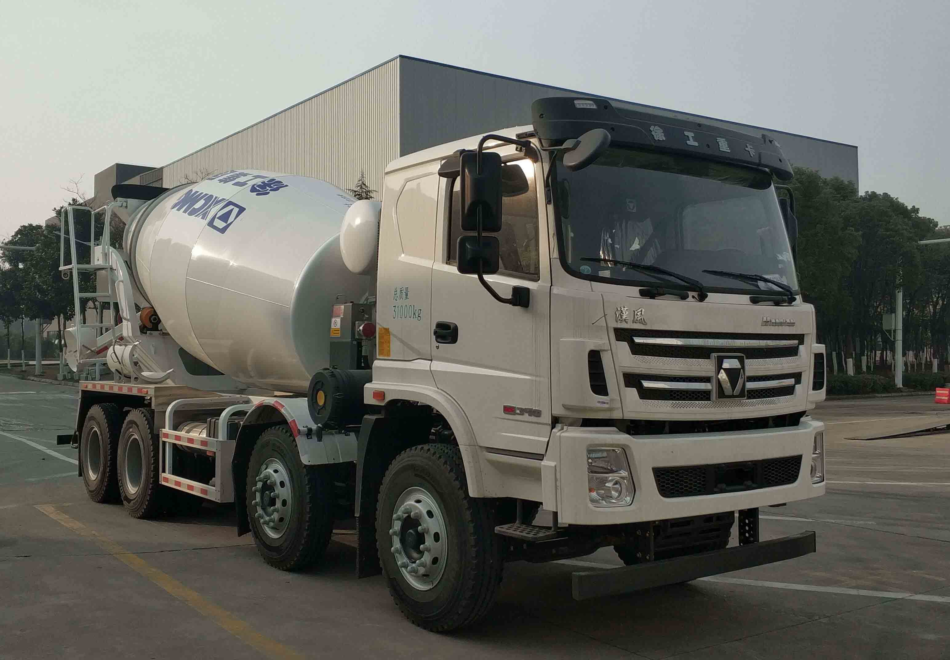 南京徐工汽车XGA5310GJBD5SEC型混凝土搅拌运输车
