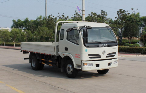 EQ1041L8BDB型东风多利卡载货汽车