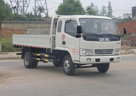 EQ1041L7BDF型东风多利卡载货汽车