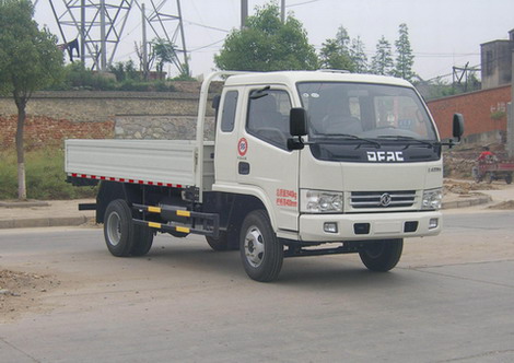 EQ1040L7BDF型载货汽车