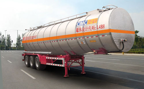 THT9401GRYE2型铝合金易燃液体罐式运输半挂车
