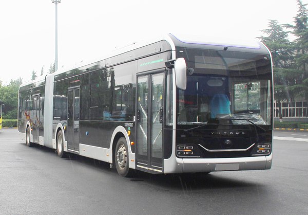 ZK6186BEVG1型纯电动低地板铰接城市客车