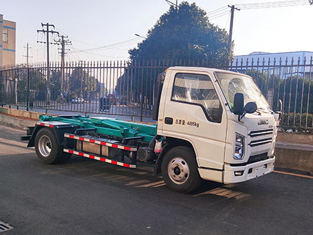 江西江铃集团特种专用车JMT5040ZXXXG2E6型车厢可卸式垃圾车