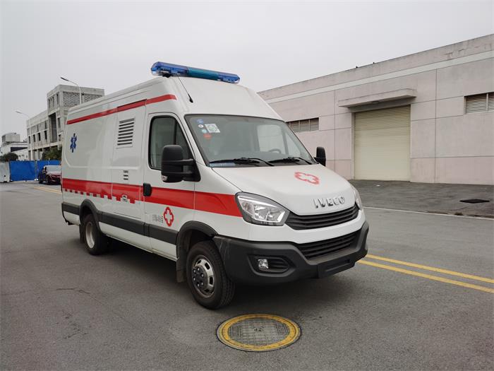 XL5041XJZNV5型救护保障车