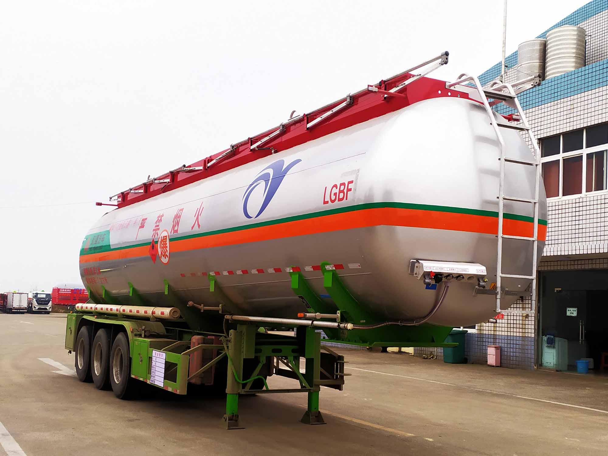 滁州永强汽车YQ9407GRYCY2型易燃液体罐式运输半挂车