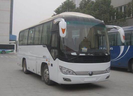 ZK6816H5Z型客车