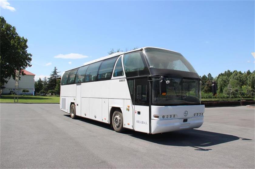 BFC6127L1D6型豪华旅游客车