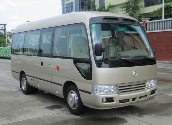 XML6601J15E型客车