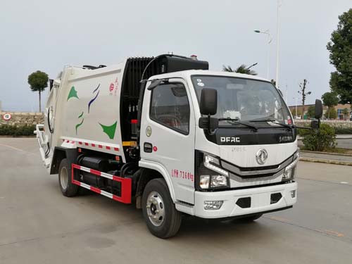 CSC5075ZYS6型东风多利卡国六压缩式垃圾车