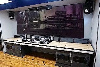 BZT9370XDS型电视半挂车图片