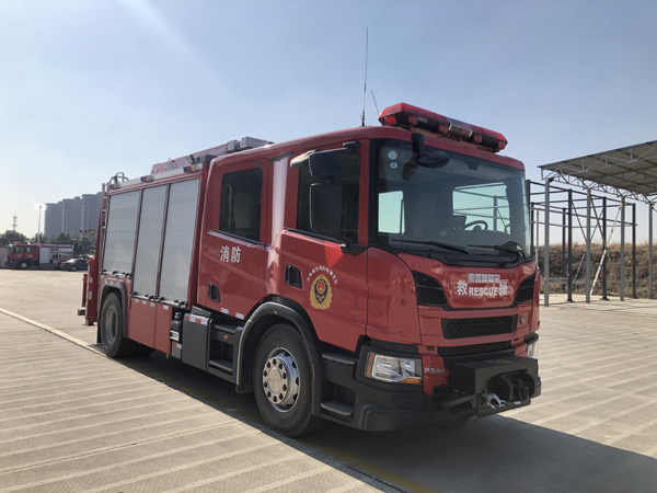 广东永强奥林宝国际消防汽车RY5142TXFJY100/27型抢险救援消防车
