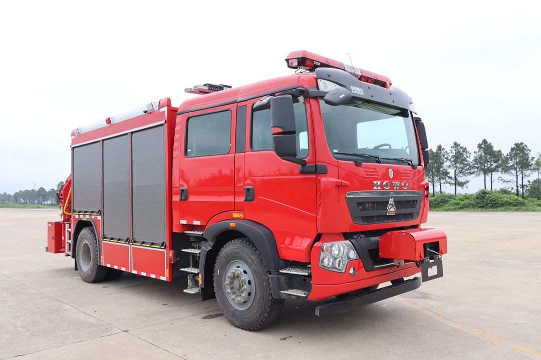 HXF5150TXFJY80/HWVI搶險救援消防車