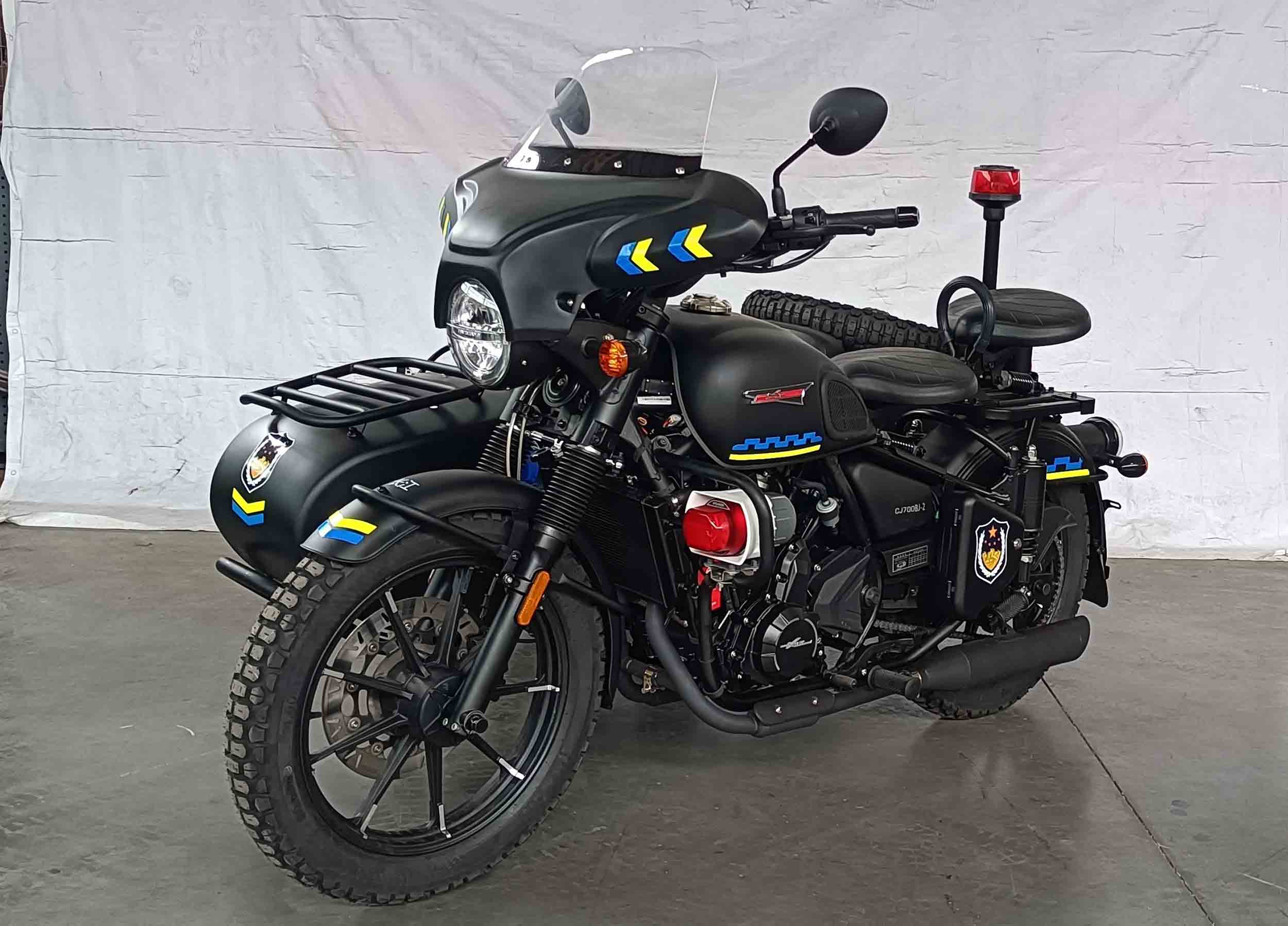 CJ700BJ-2型边三轮摩托车图片