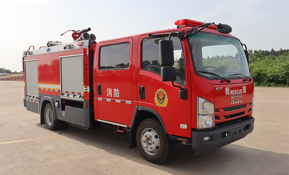 BX5100GXFPM35/W6型泡沫消防车图片