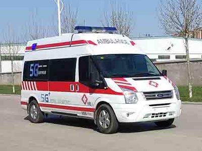短轴监护型救护车图片